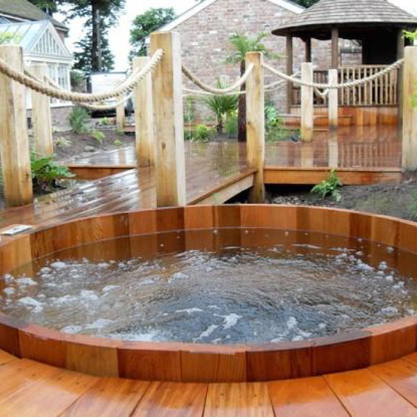Northern Lights Classic HT4 Cedar Wood Hot Tub with Deluxe Pack Firehouse
