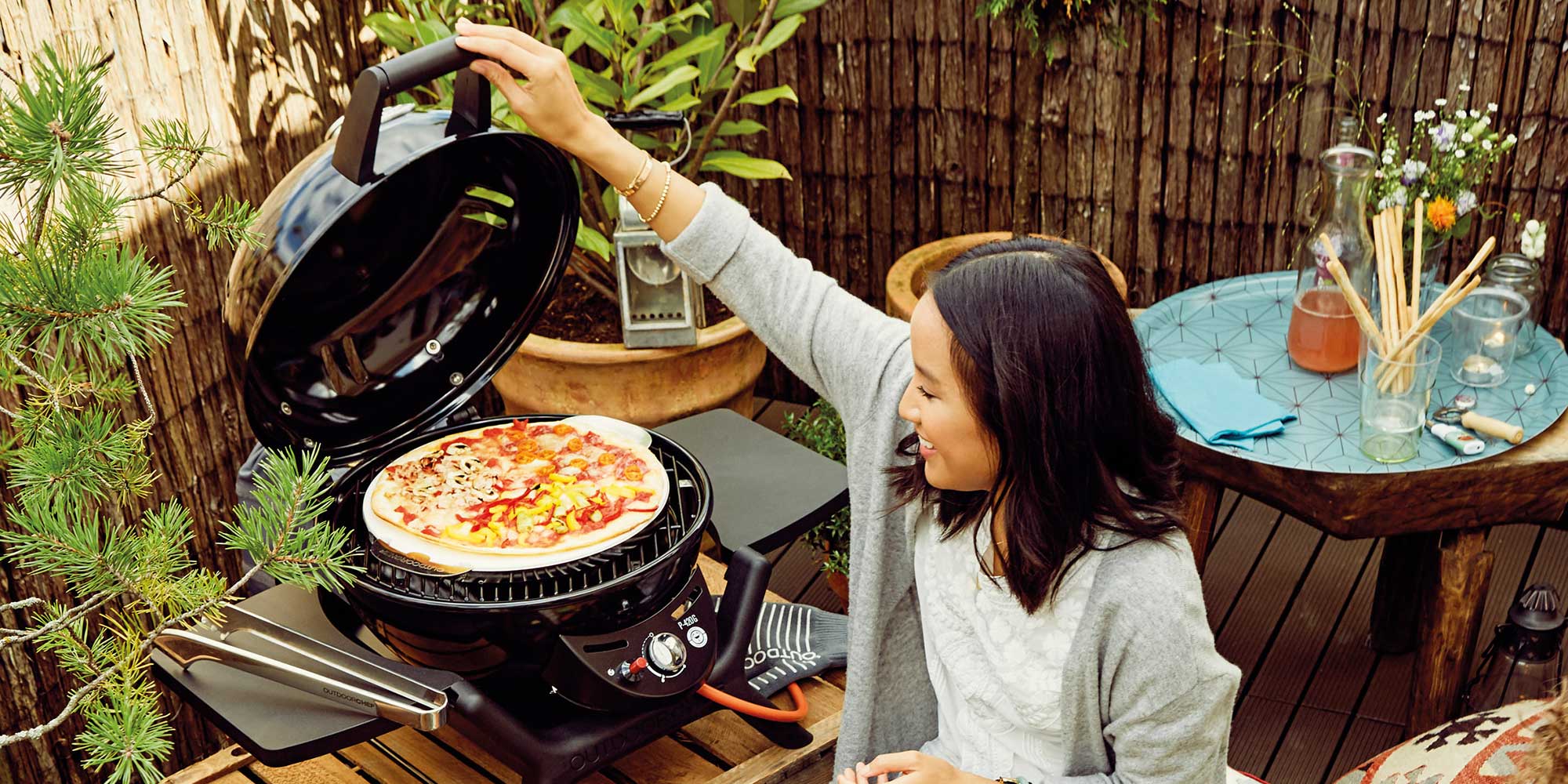 Outdoor Chef Portable Barbecue