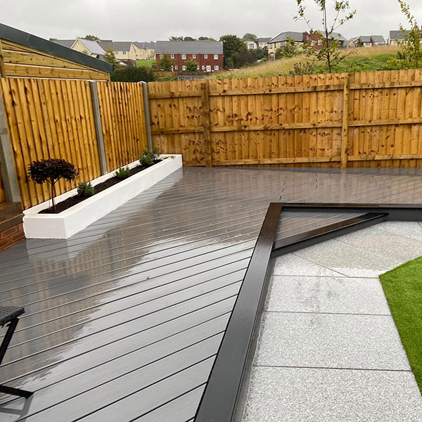 Cladco 2.4m Woodgrain Effect Hollow Domestic Grade Composite Decking Board - Image 2