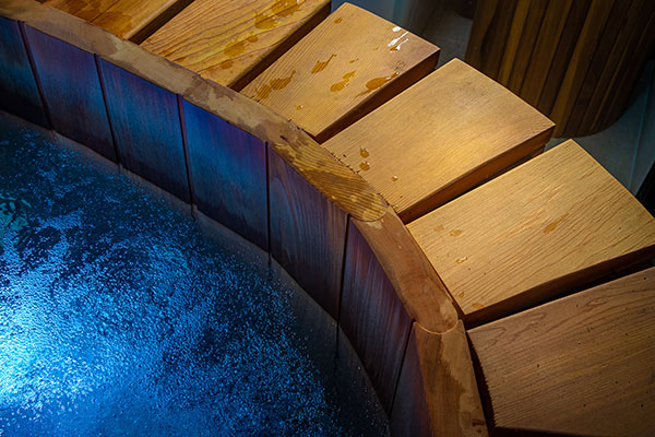 Red Cedar Wood Hot Tub