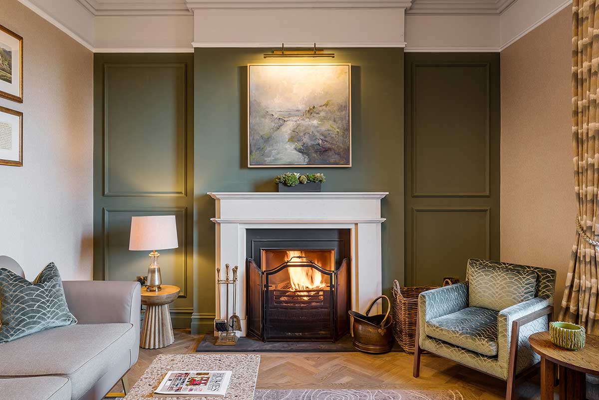 Borrowdale Hotel Entrance Hall - Open Fire 3
